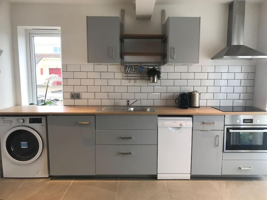 St Agnes Perfect Location, Hot Tub, Sea Views, Gym Apartamento Exterior foto