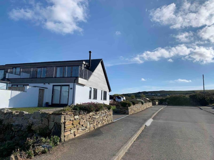 St Agnes Perfect Location, Hot Tub, Sea Views, Gym Apartamento Exterior foto